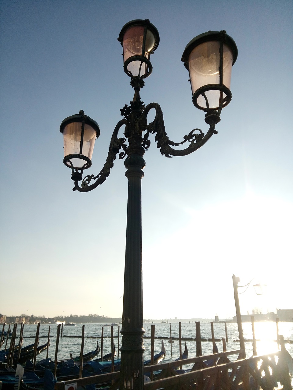 Image - venice lamppost sky street lamp