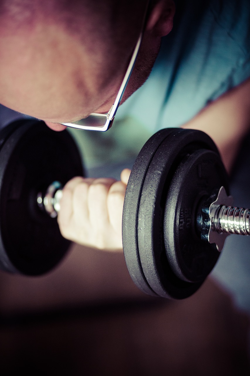 Image - training weightlifting gym health