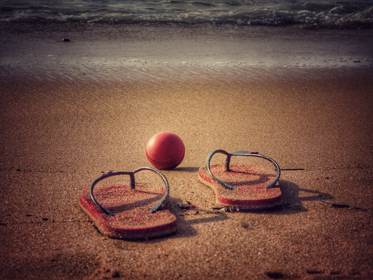 Image - slippers ball beach water sand