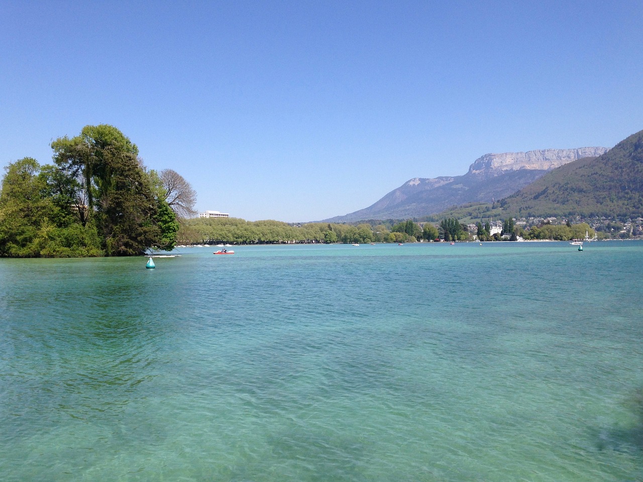 Image - lake annecy haute savoie annecy lake