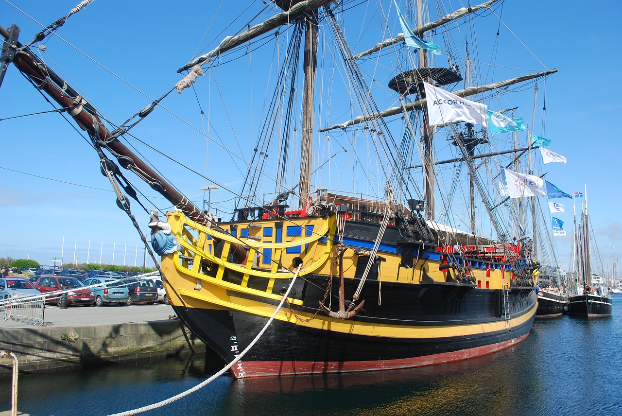 Image - sea old rigs boat sailboat sailing