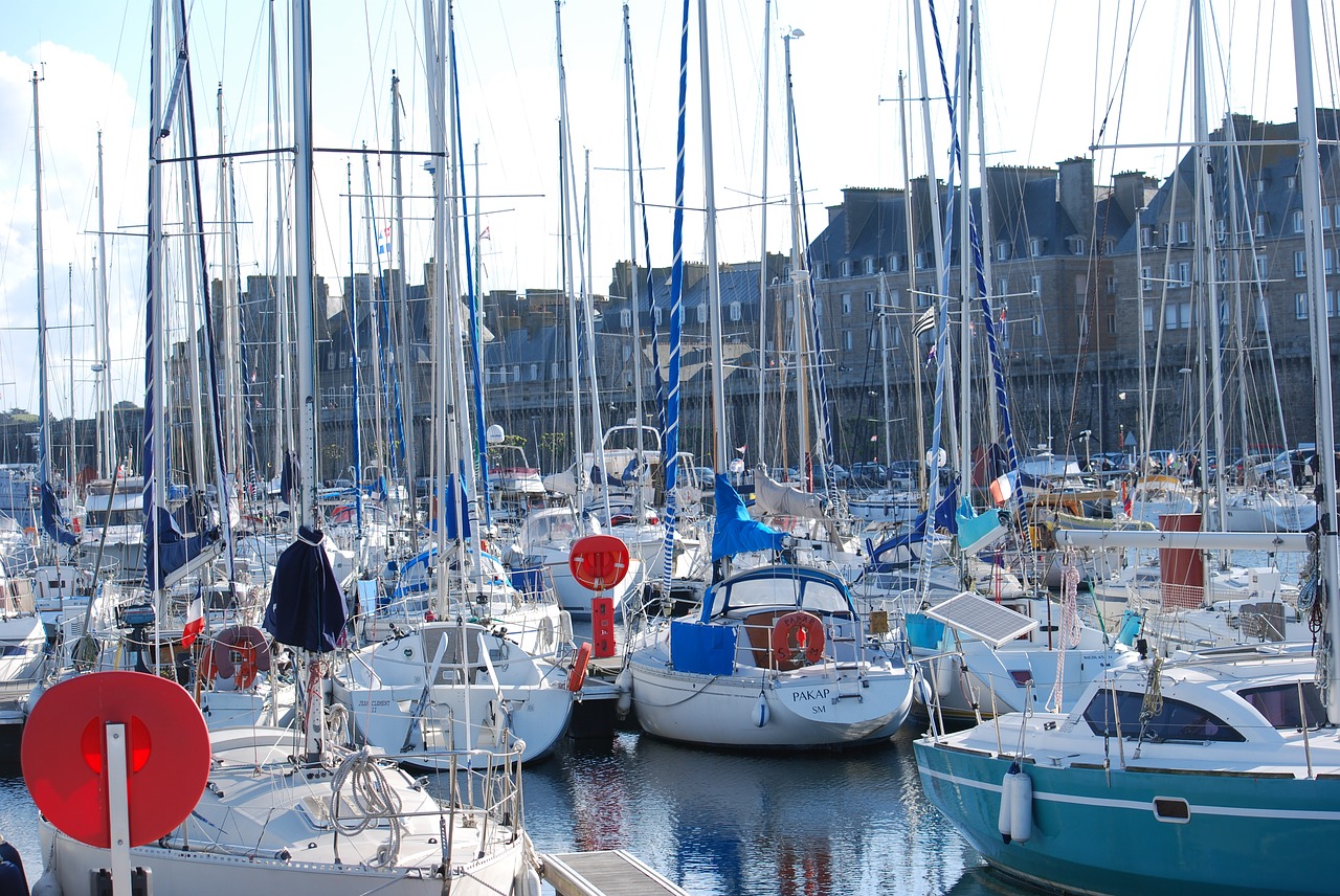 Image - sea old rigs boat sailboat sailing