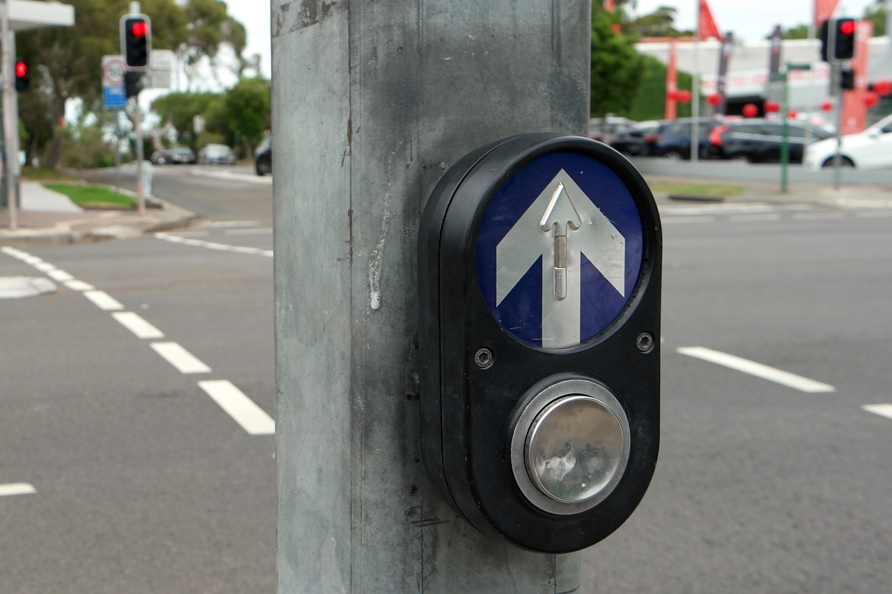 Image - crossing pedestrian traffic road