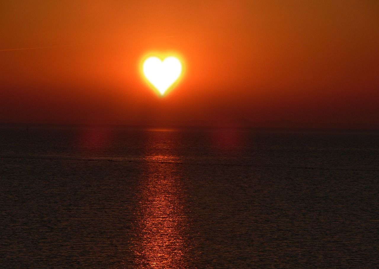 Image - background texture sun heart love