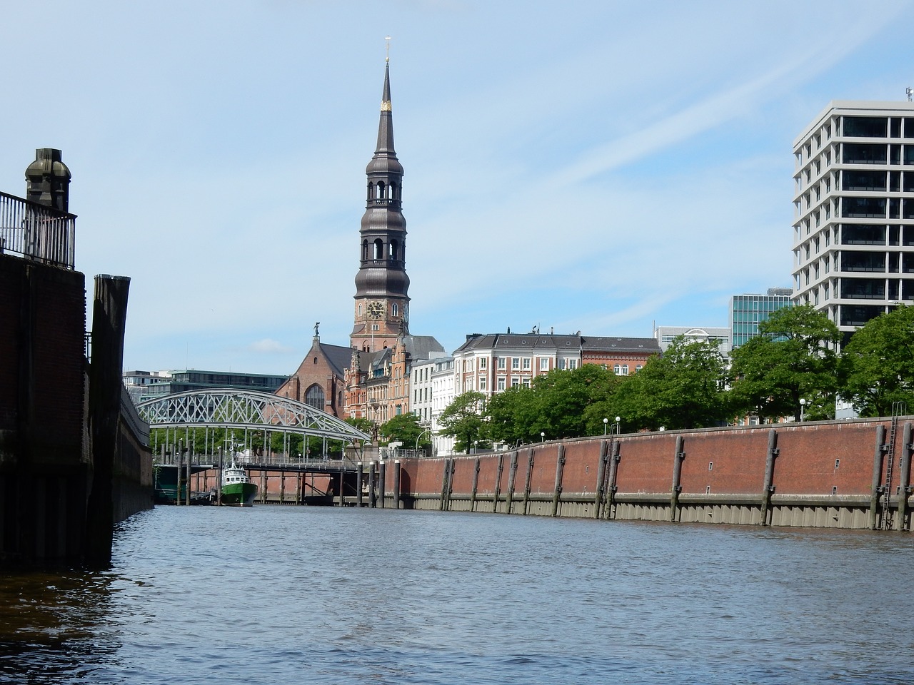 Image - water river hamburg harbour cruise