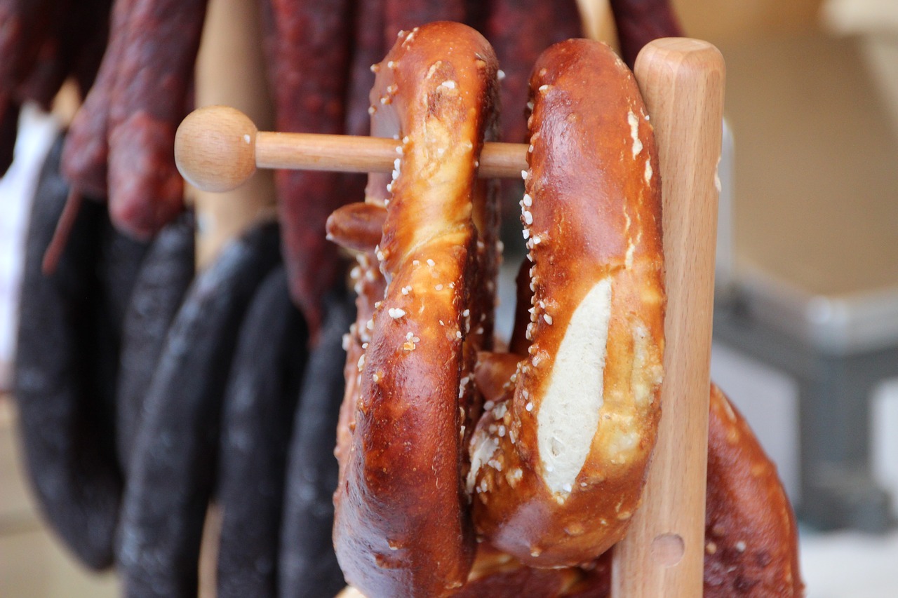 Image - pretzels eat baked laugenbrezeln