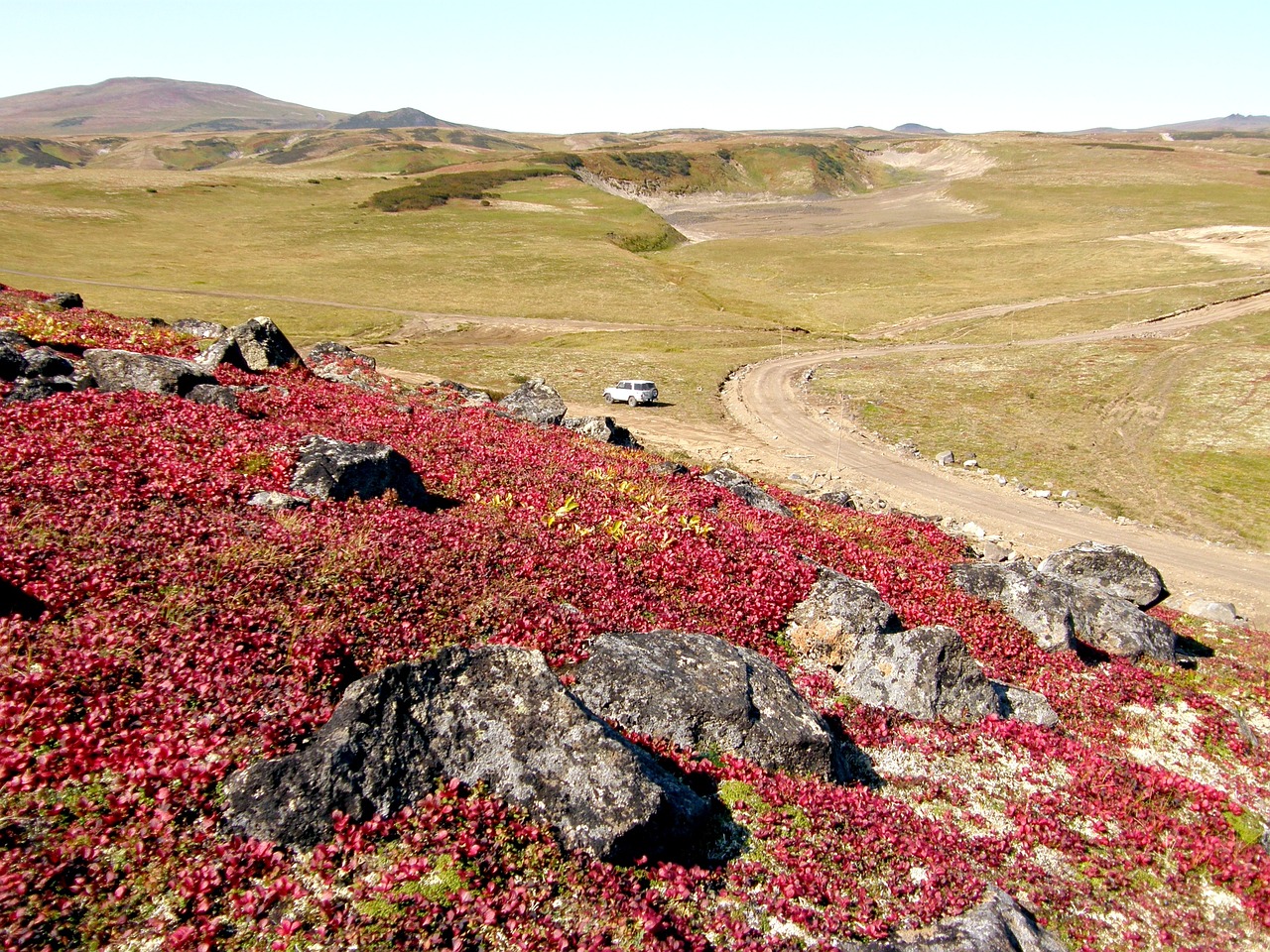 Image - mountains late autumn bright colors