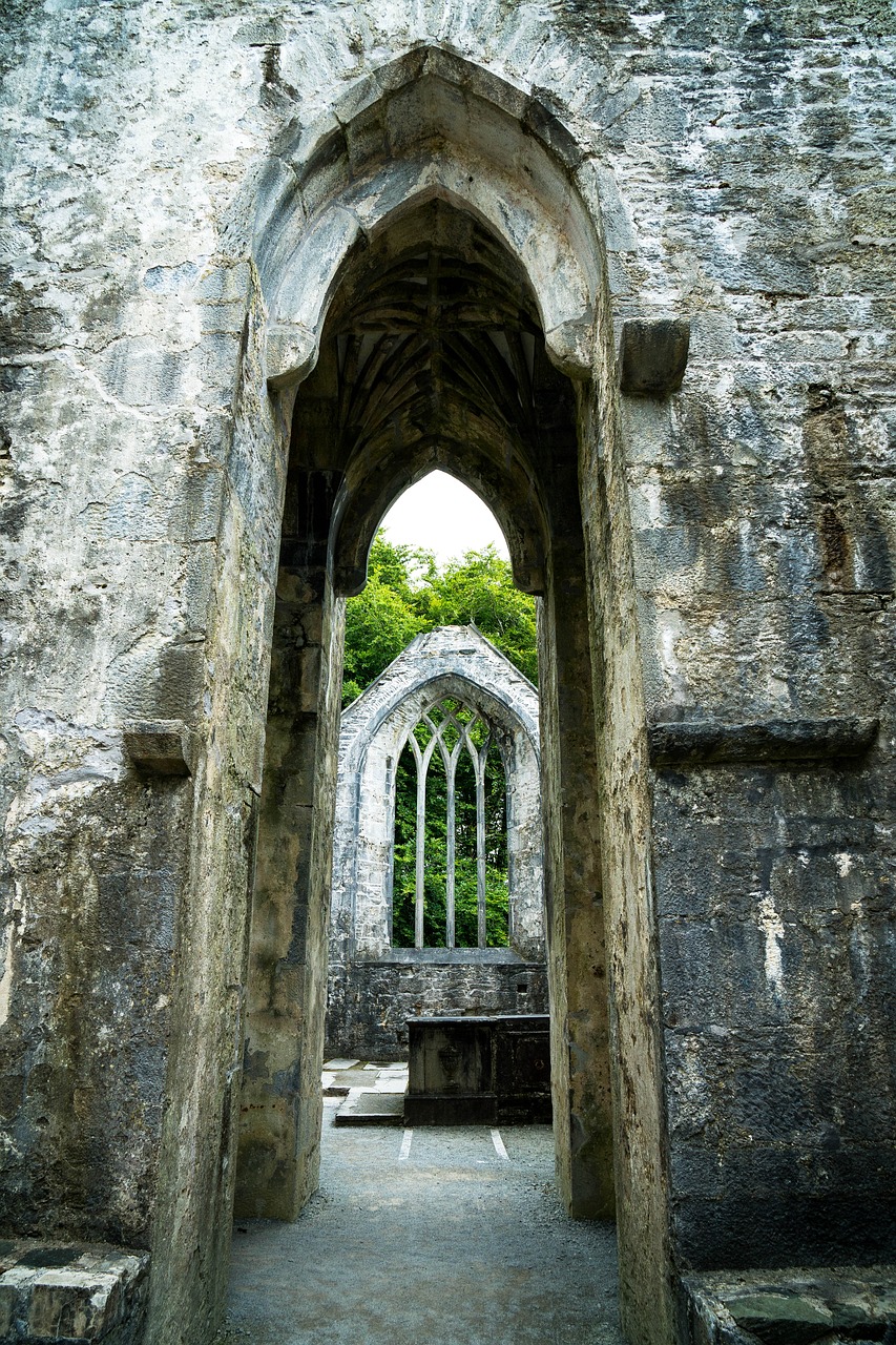 Image - muckross abbey muckross killarney