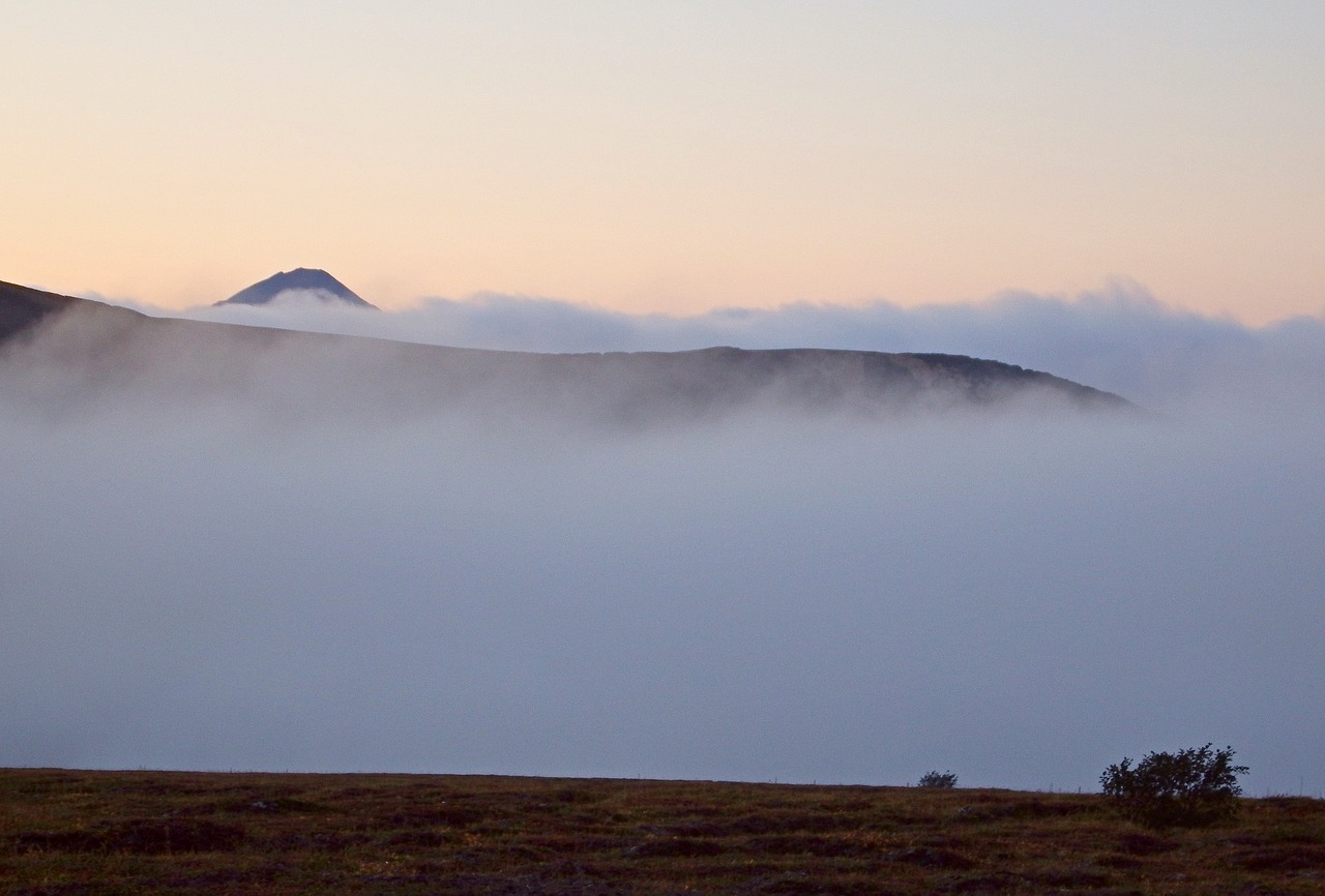 Image - mirage mountain range mountains