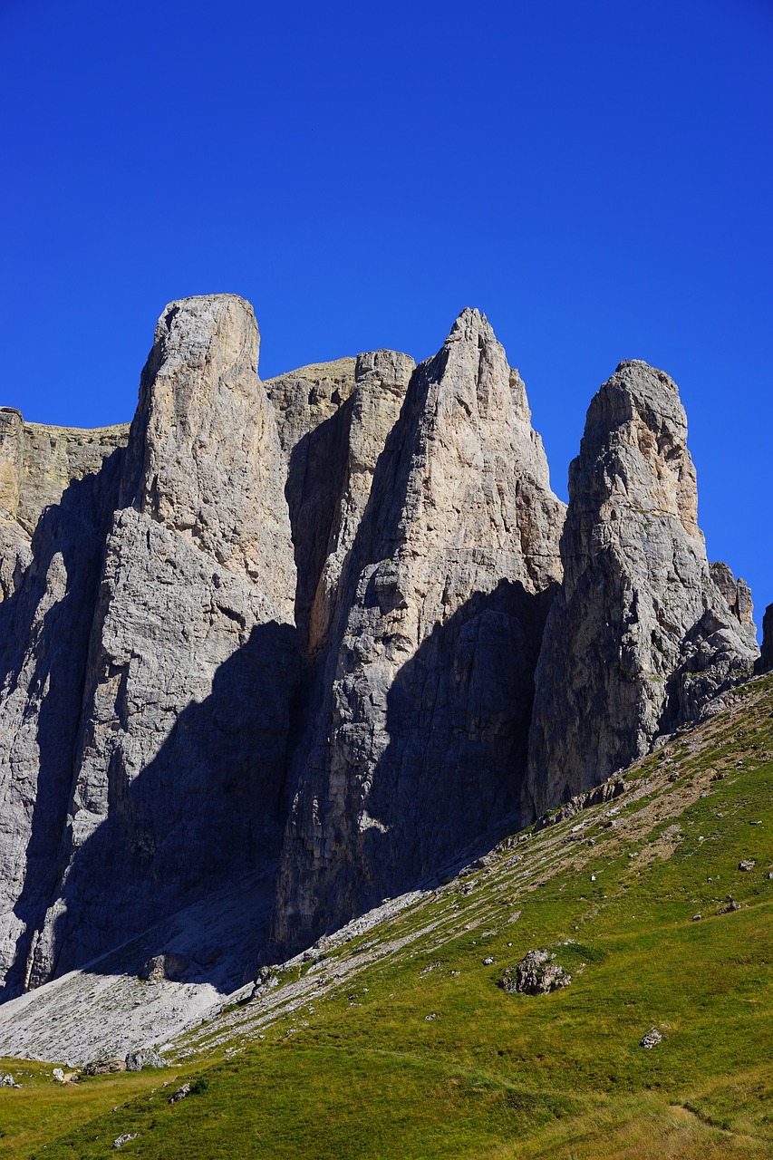 Image - sellatuerme sella mountains