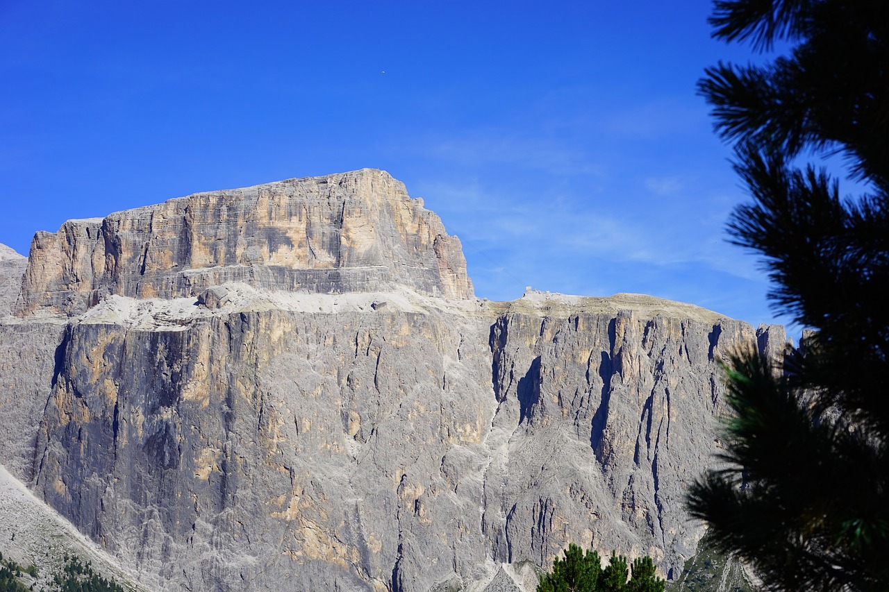 Image - sass pordoi sella massif