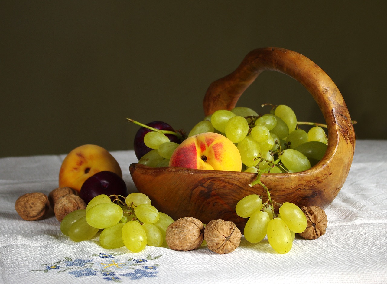 Image - still life fruit grapes fishing