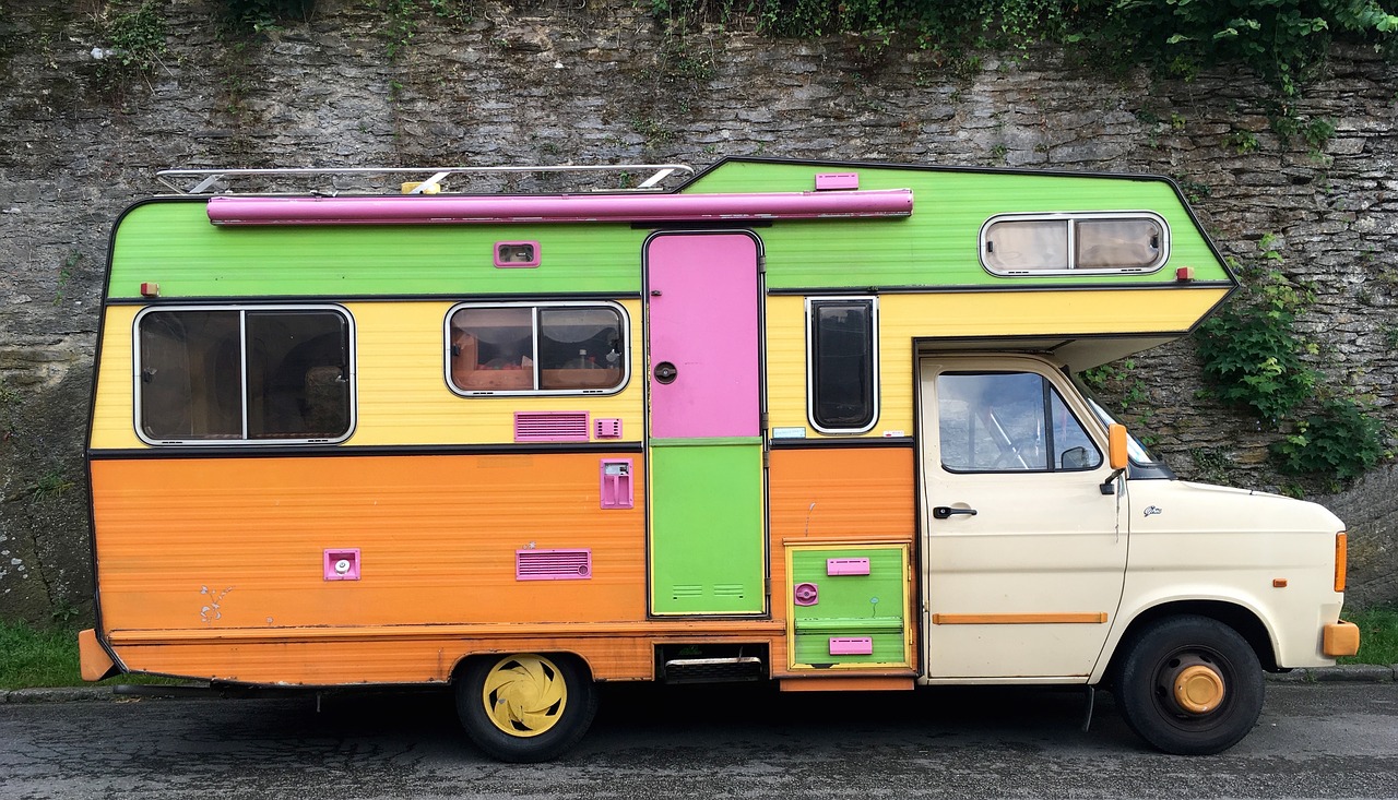 Image - vintage camping car holiday road