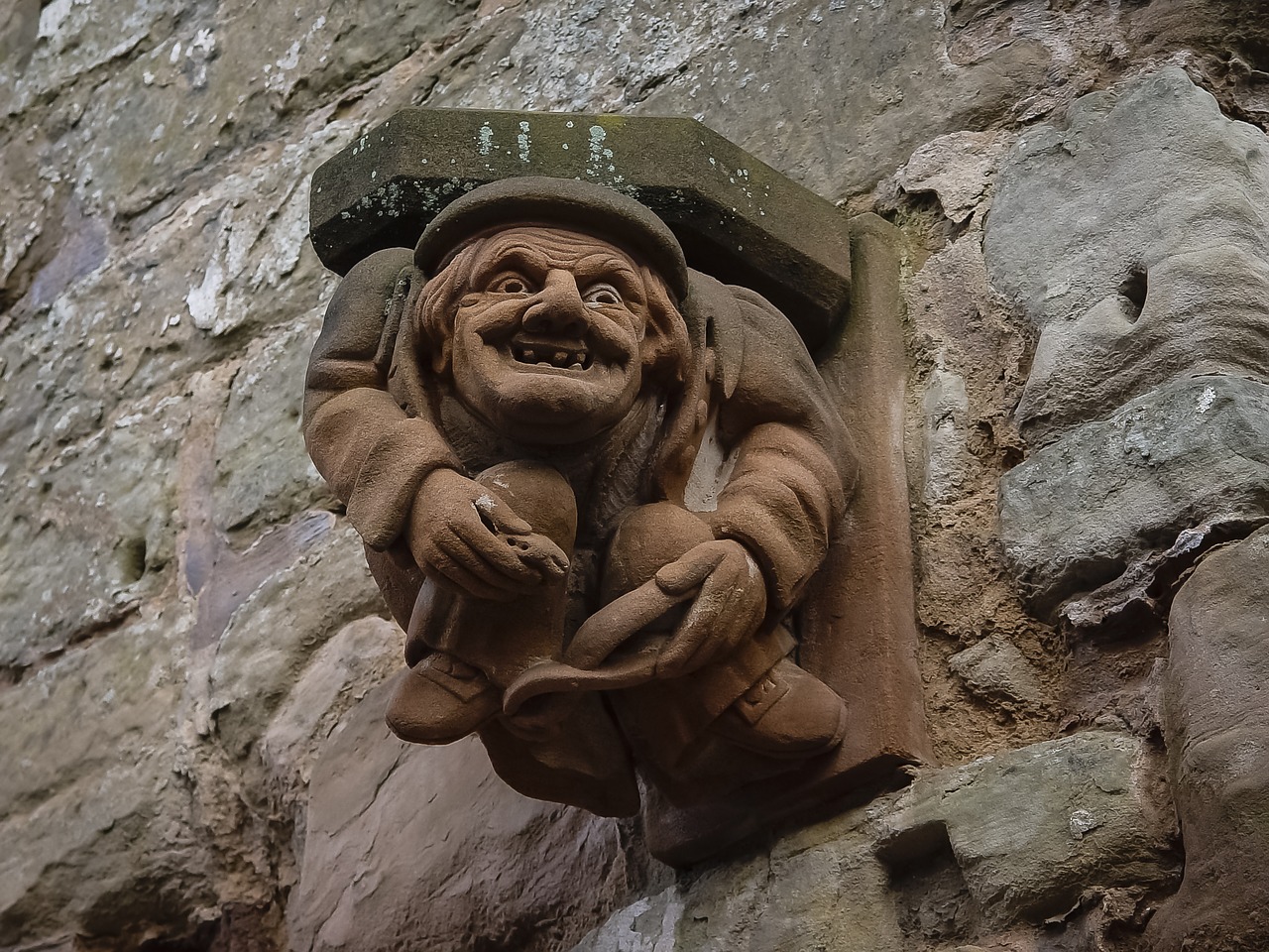 Image - gargoyle medieval stone