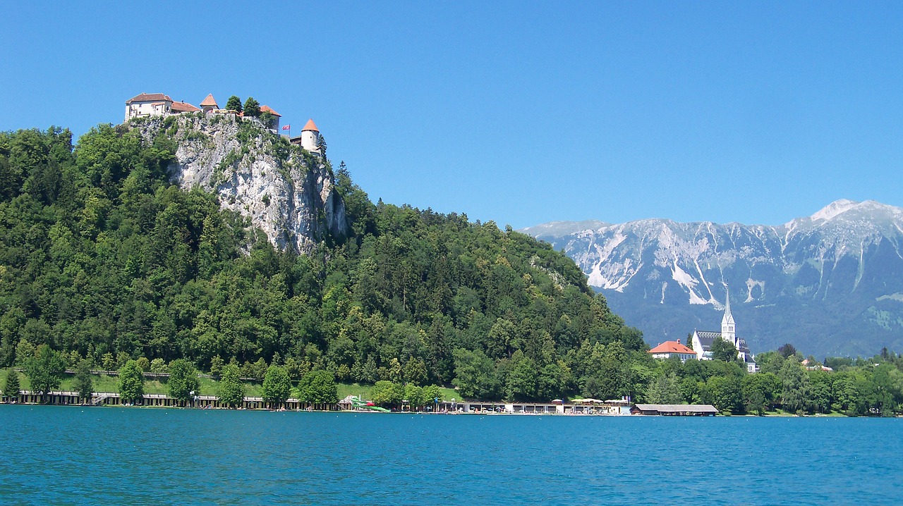 Image - lake bled slovenia castle