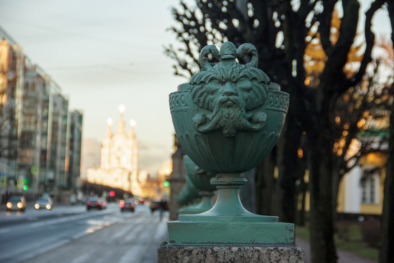 Image - st petersburg russia spb fence vase