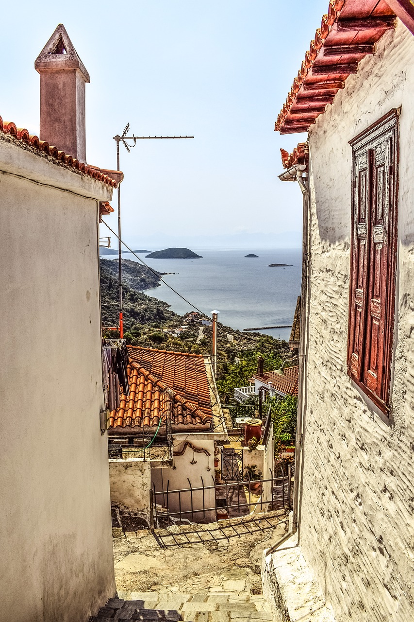 Image - greece skopelos glossa village