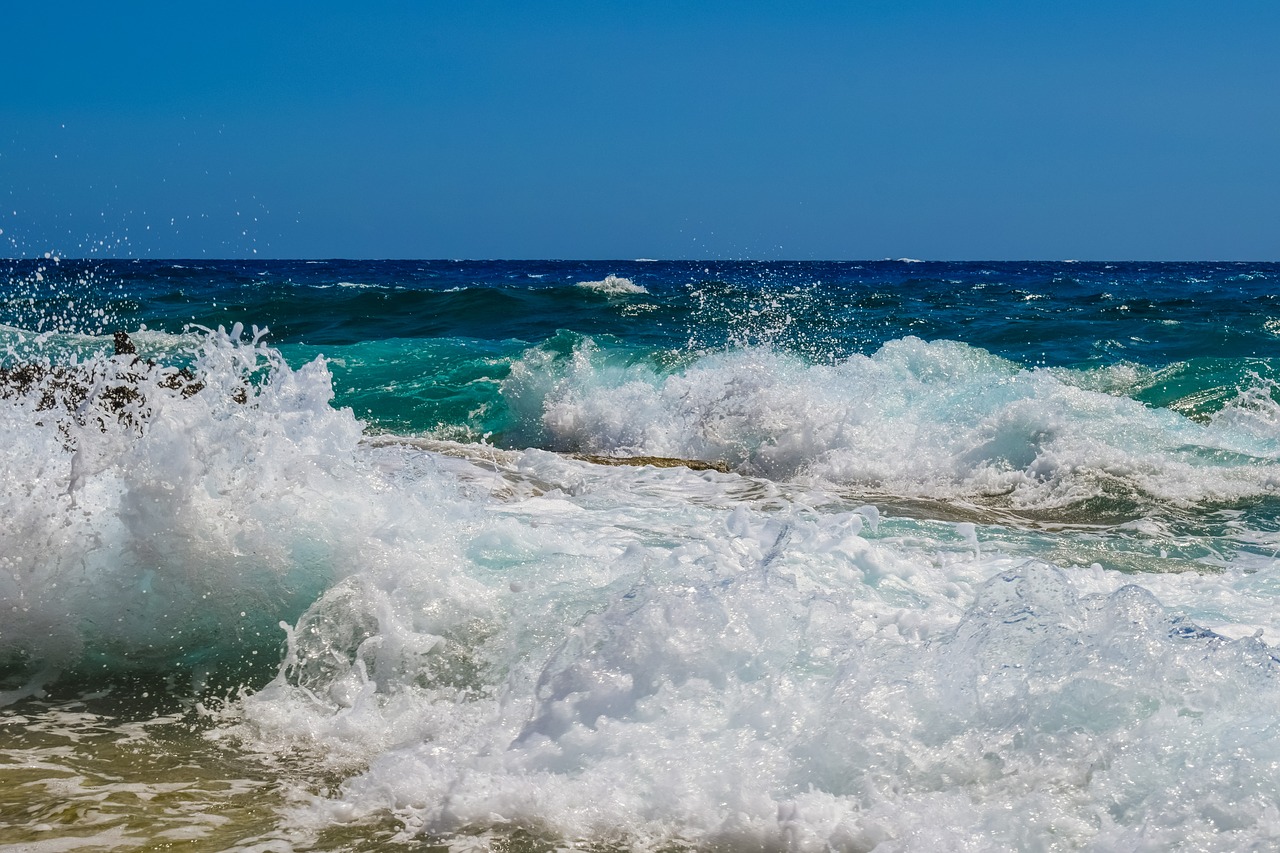 Image - wave water liquid spray foam sea