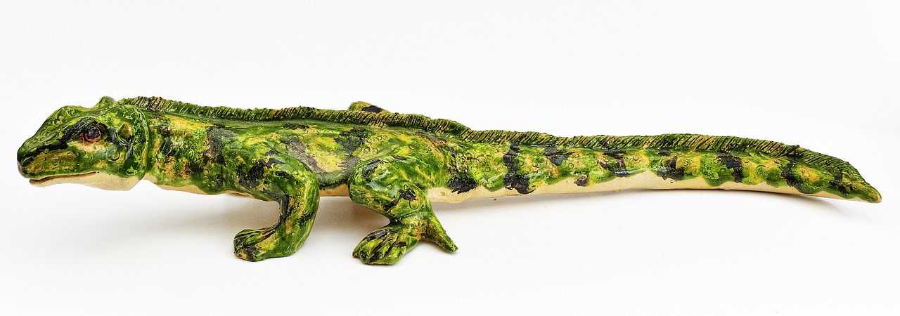 Image - crocodile reptile figure ceramic