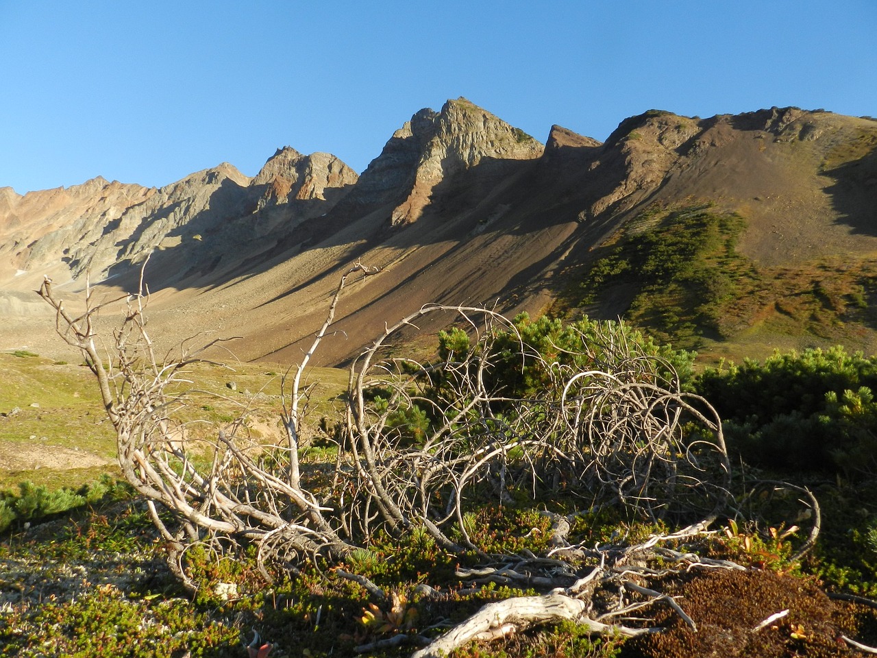 Image - mountains rocks stones lava lake