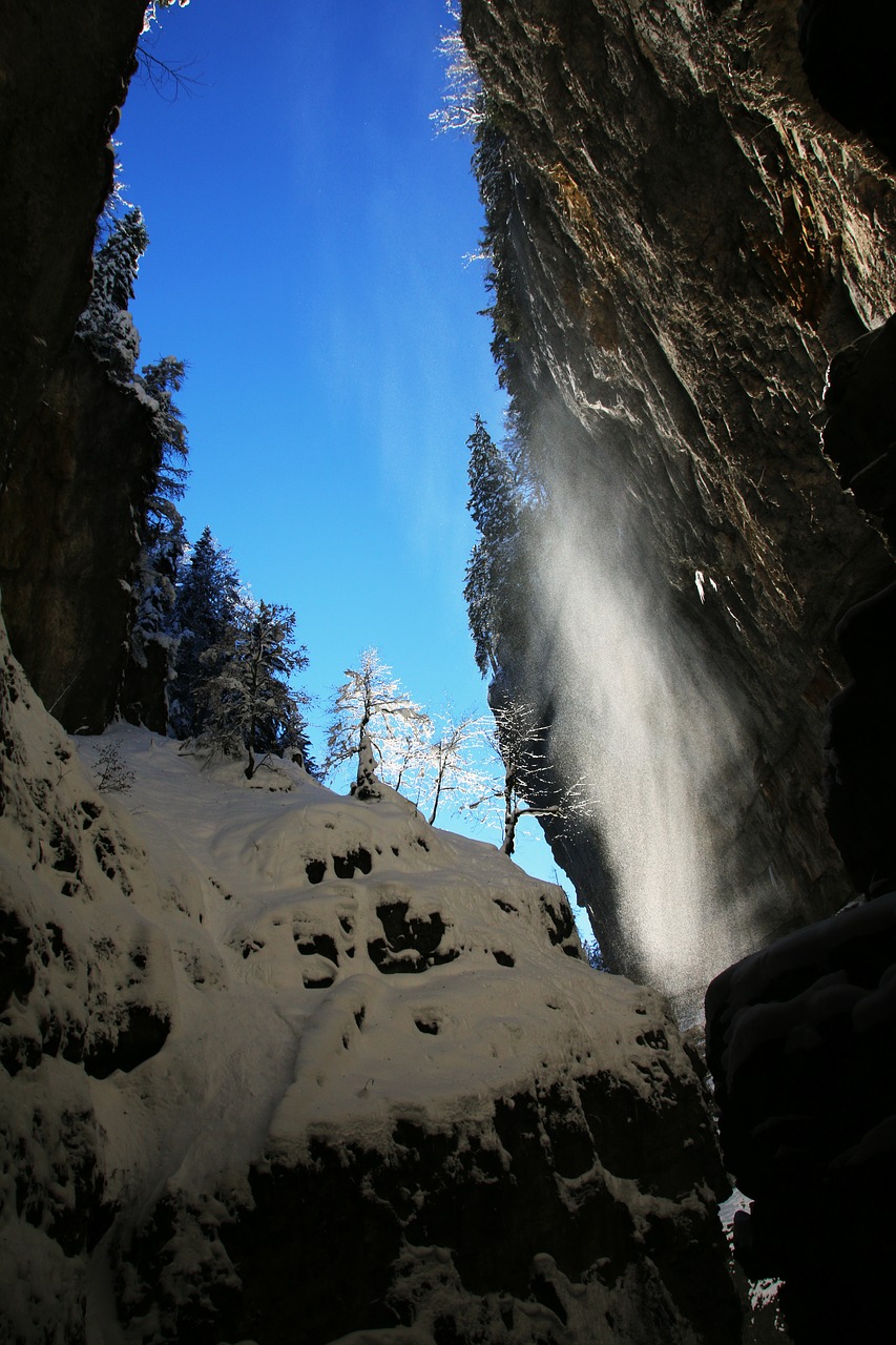Image - ravine alps blue sky snow trees