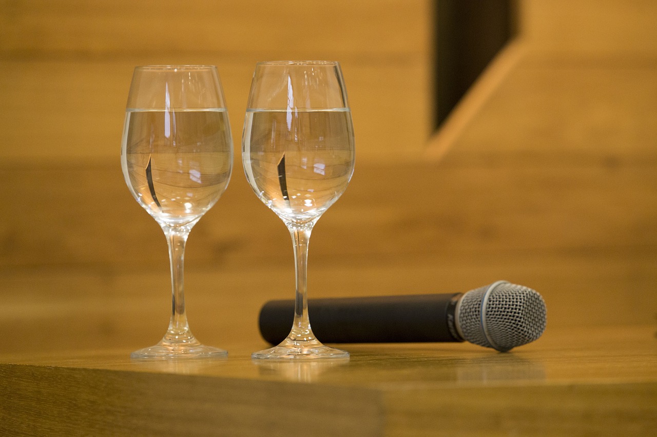 Image - microphone bowls water wood