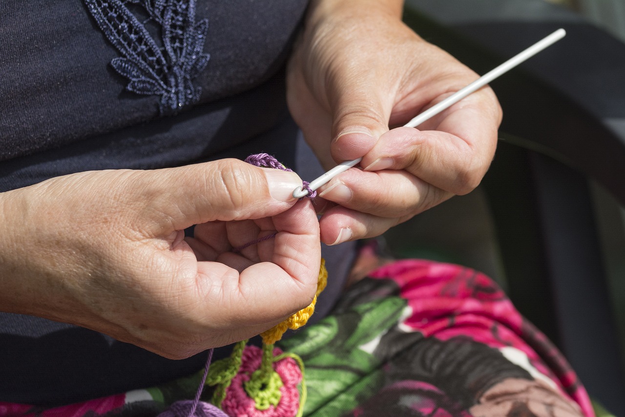 Image - hooks crafts crochet hook hands