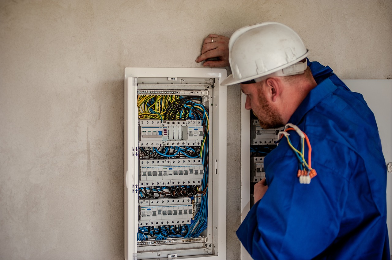 Image - electrician electric electricity
