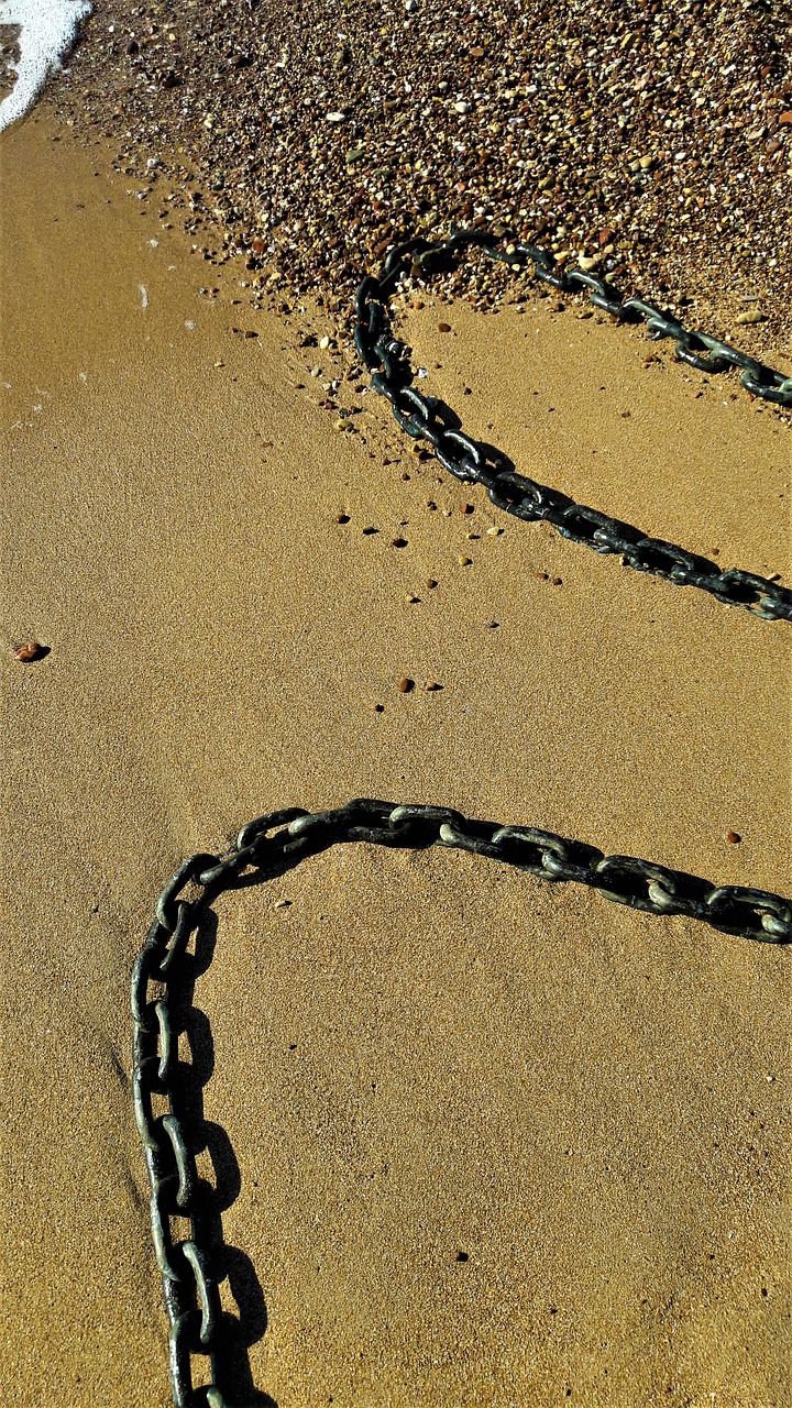 Image - chain iron chain link beach