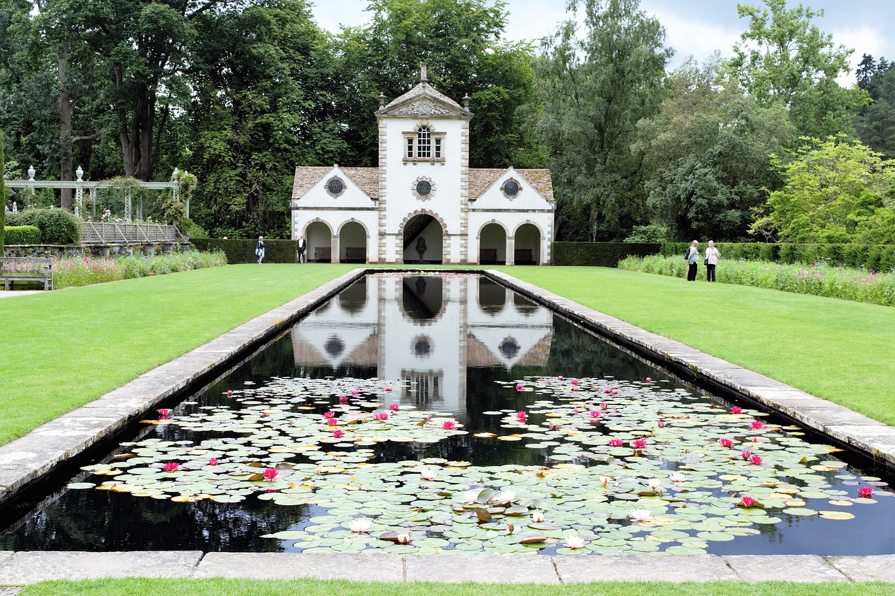 Image - wales gardens house pond