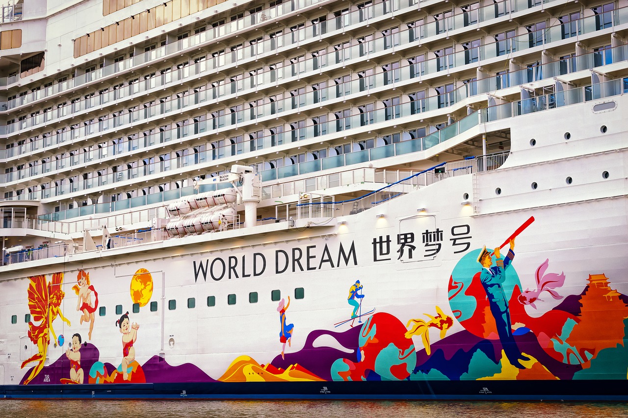 Image - cruise ship world dream ship mega