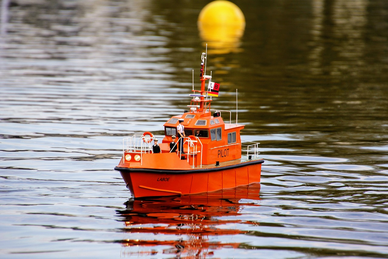 Image - rescue ship lifeboat coast lake