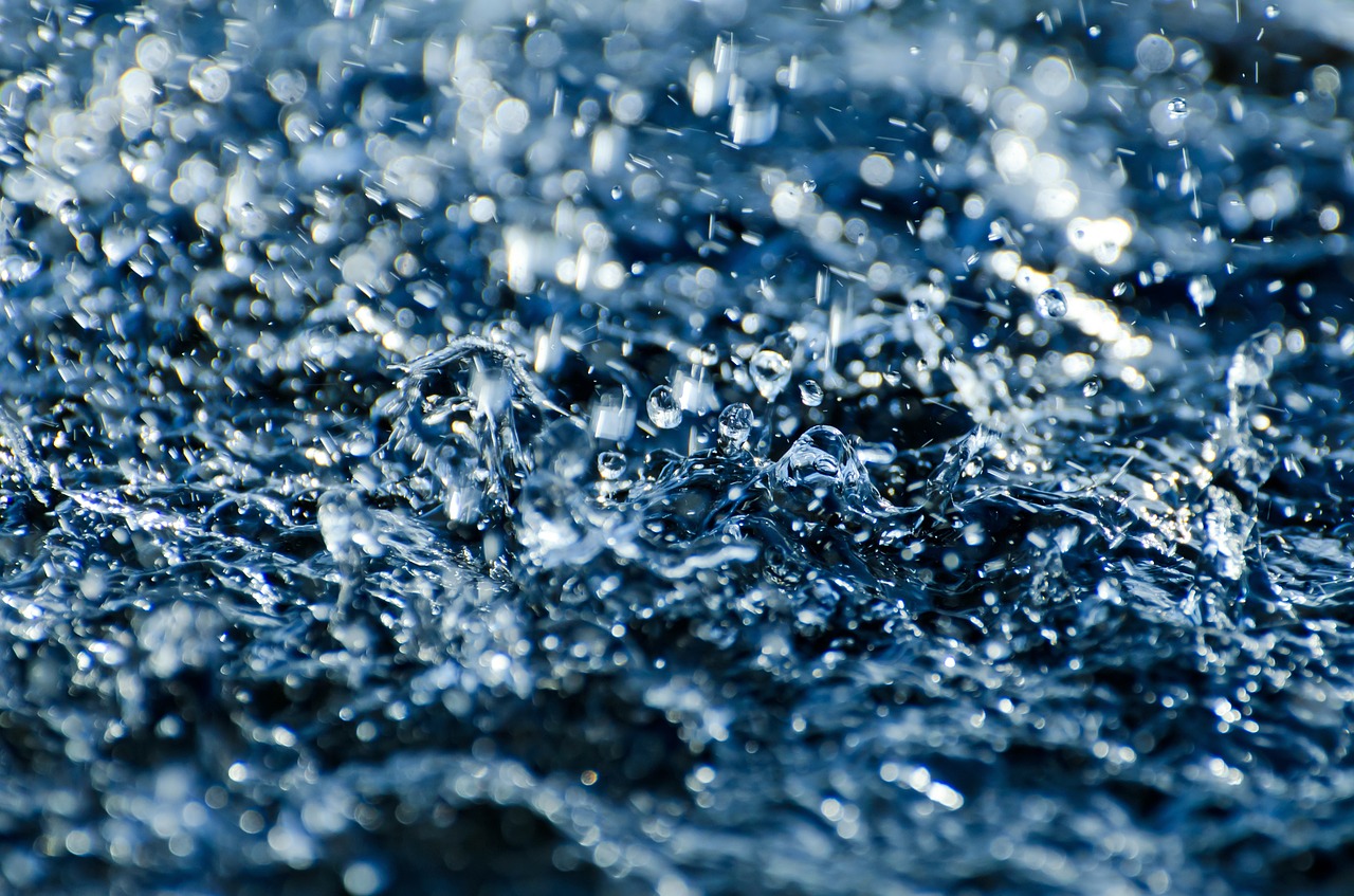 Image - water drop rain falling pouring