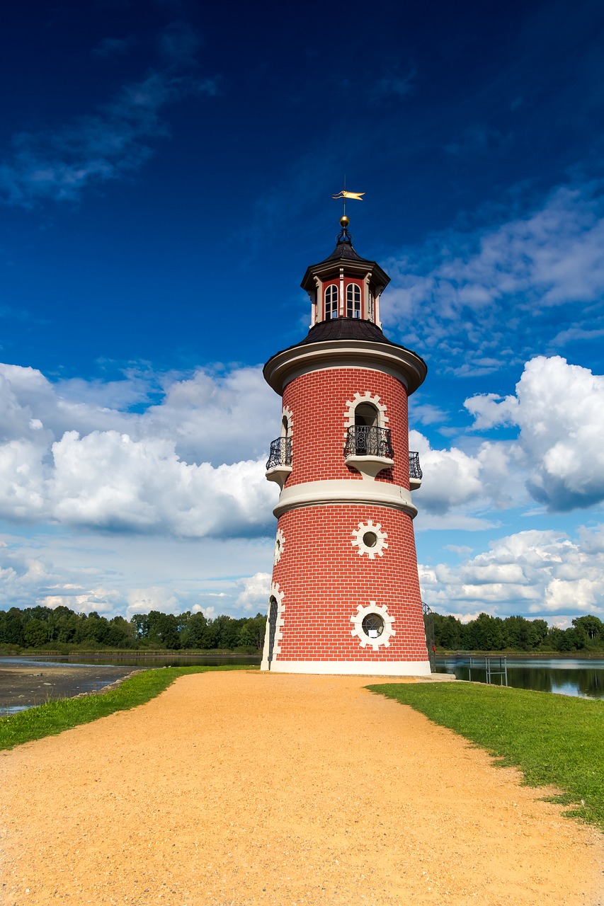 Image - lighthouse moritz castle pond