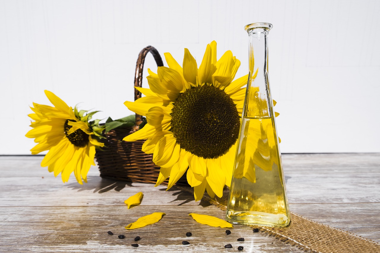 Image - oil sunflower oil cooking oil food