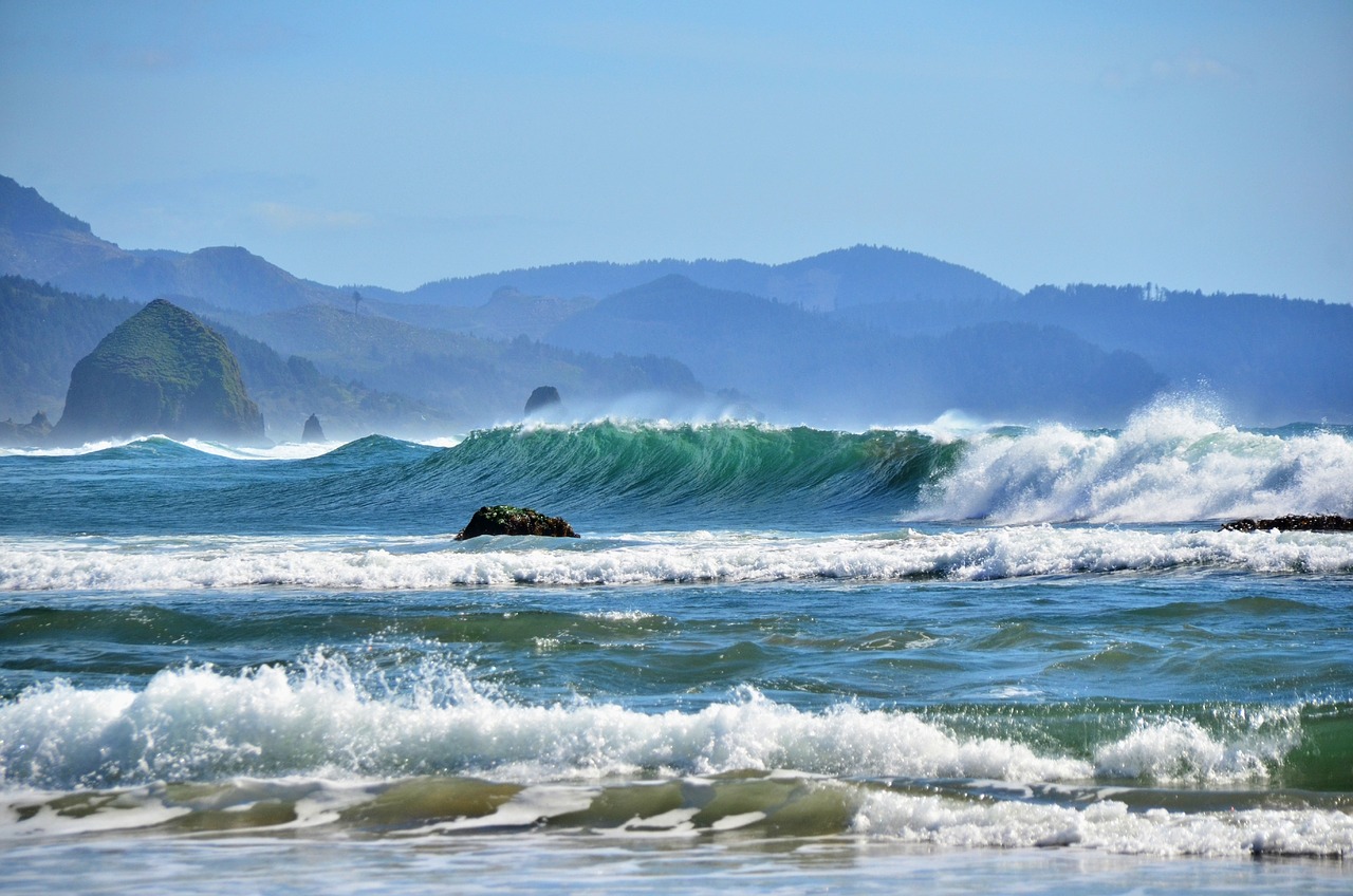 Image - coast waves beach rocks mountains