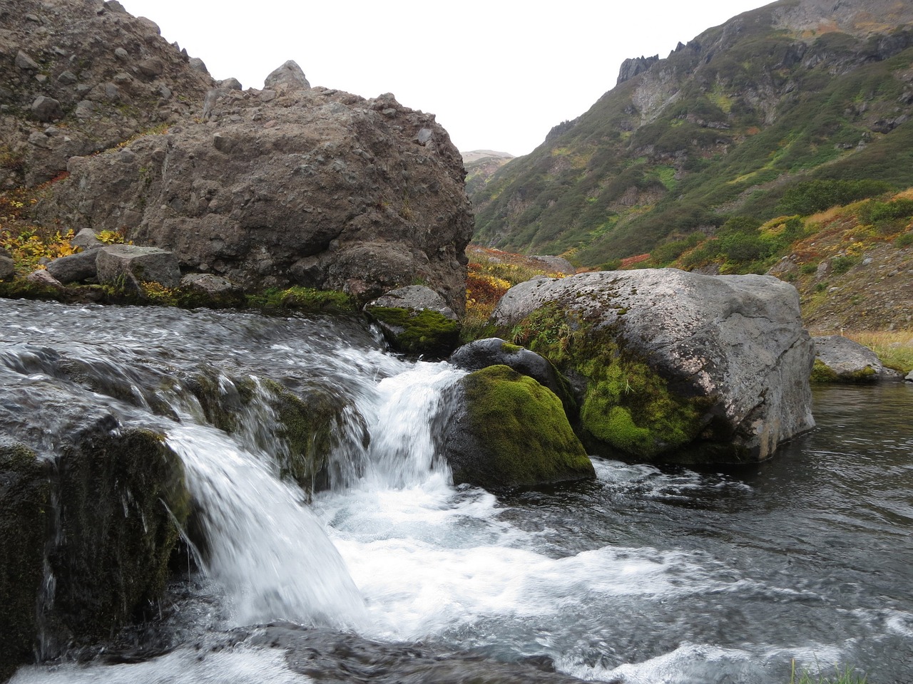 Image - mountain stream stones rocks for