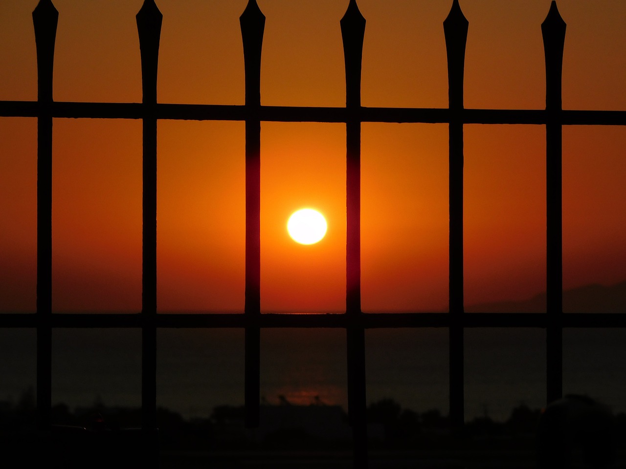 Image - sunset bar sea ocean mediterranean