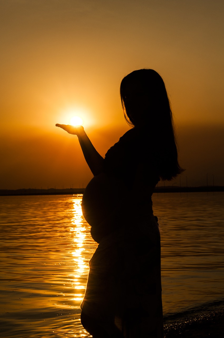 Image - mother belly sunset pregnant woman