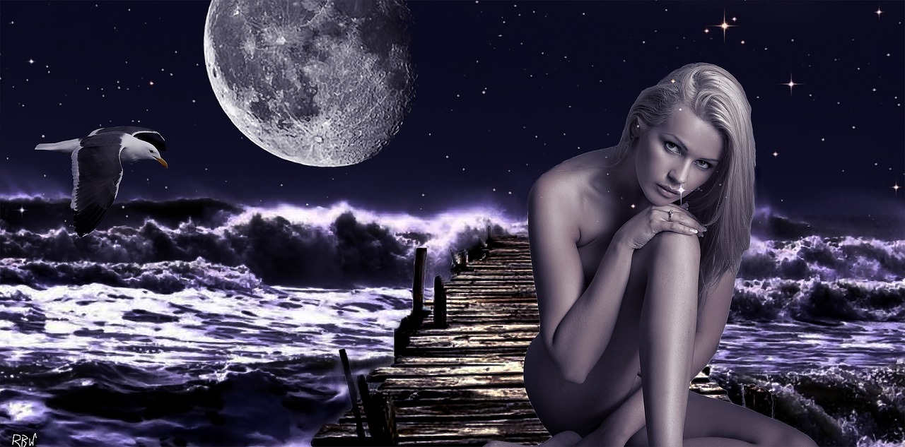 Image - moonlight jetty fantasy girl