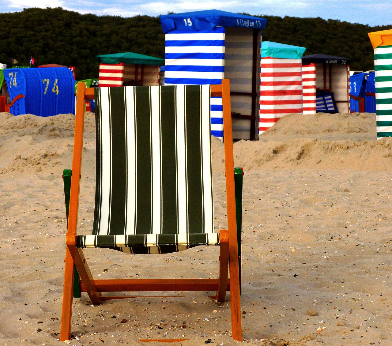 Image - deck chair beach tents striped