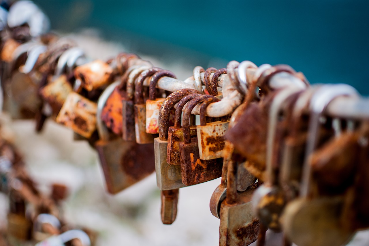 Image - padlocks love bridge bridge lovers