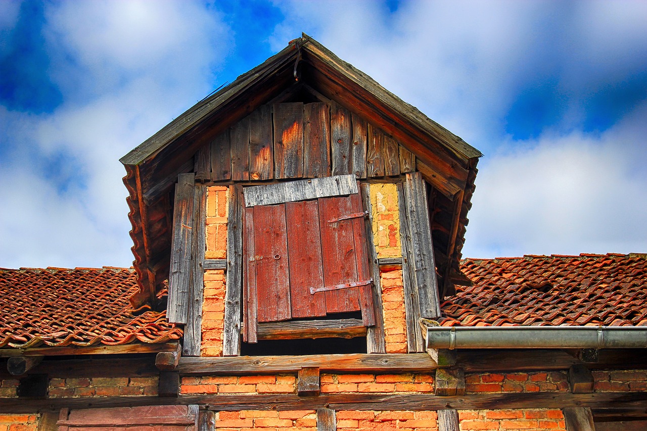 Image - roof hatch luke wood load load