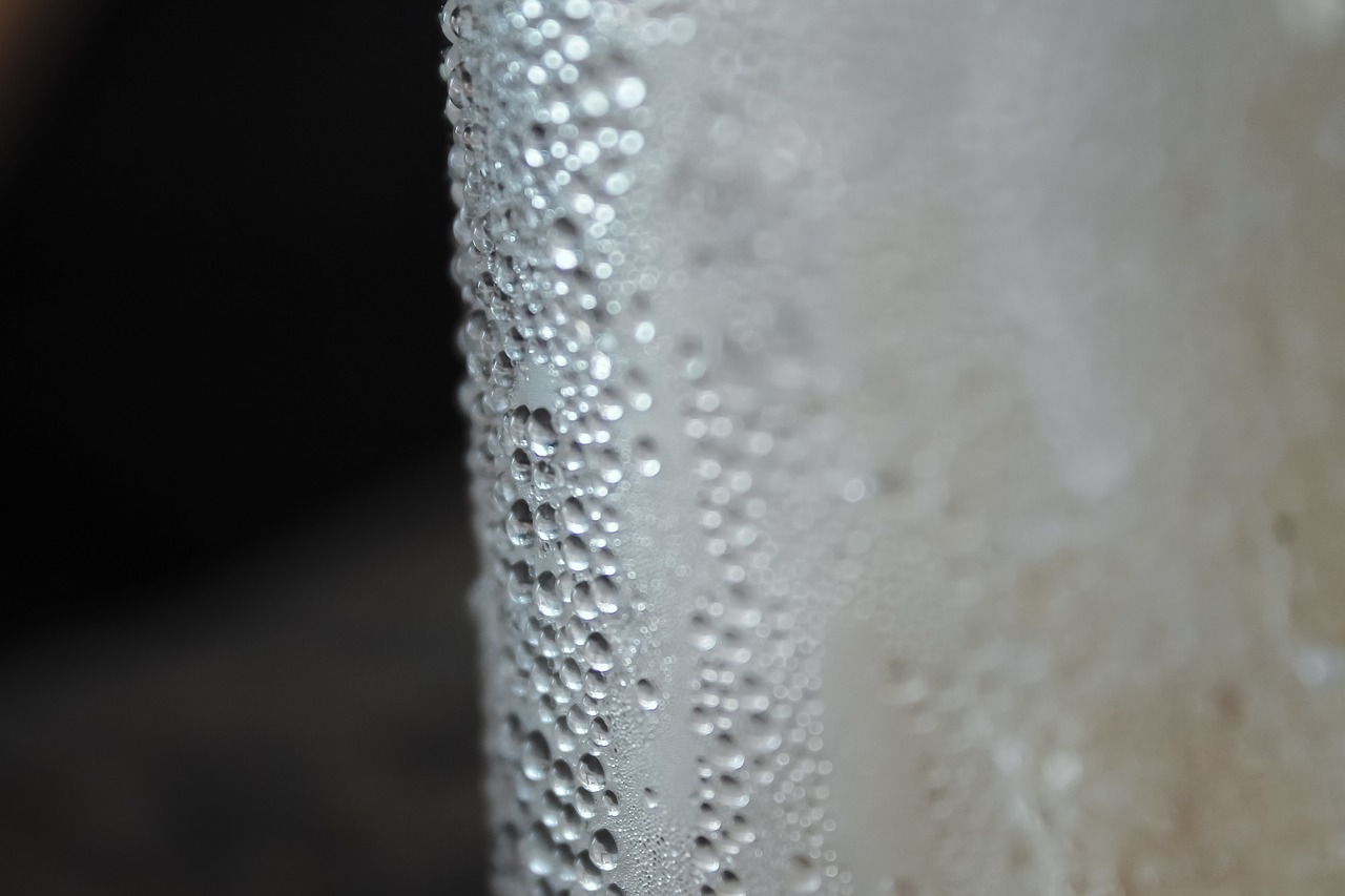 Image - drops of water cool beverage melt