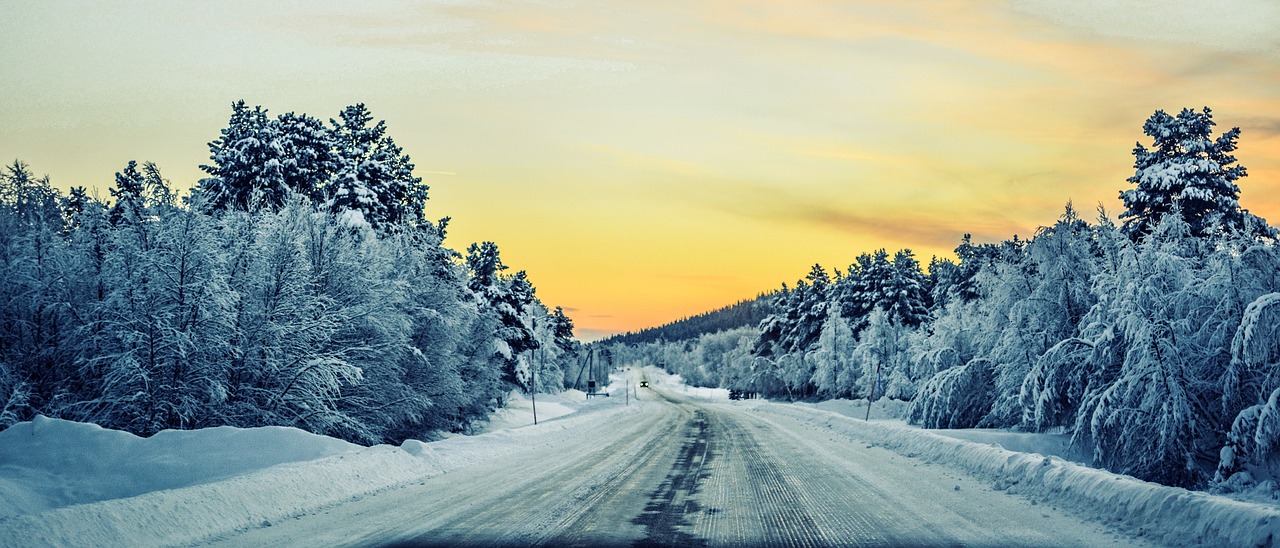 Image - winter road snow sunrise view