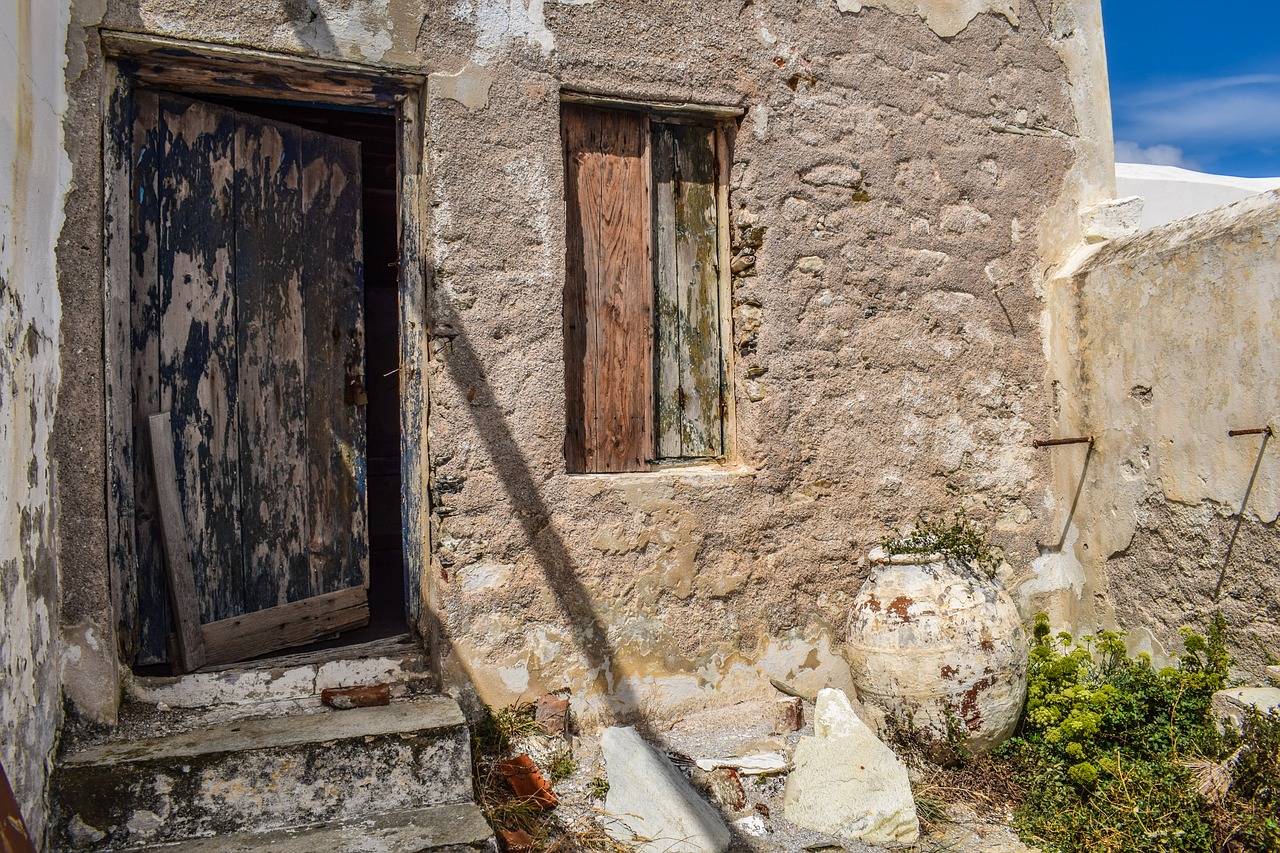 Image - old house abandoned building