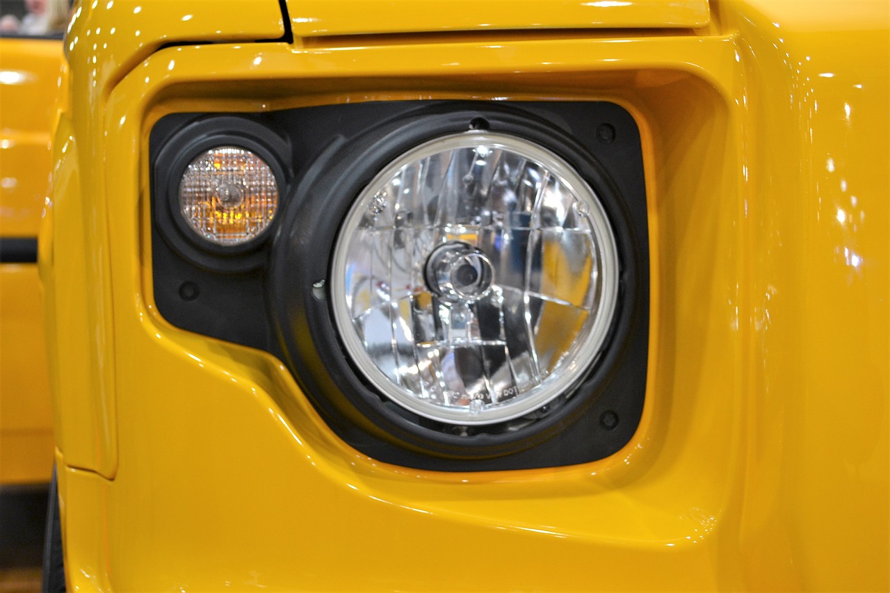 Image - suv headlamp headlight yellow jeep