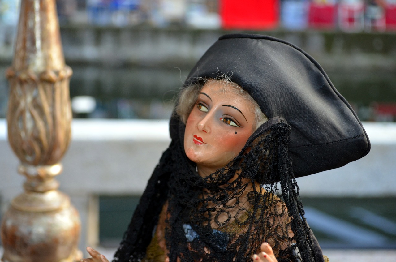 Image - lady venice doll