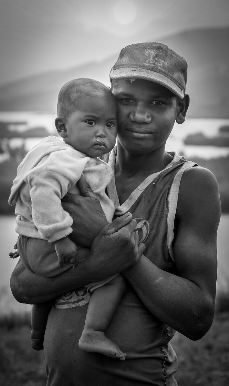 Image - brothers black and white poverty