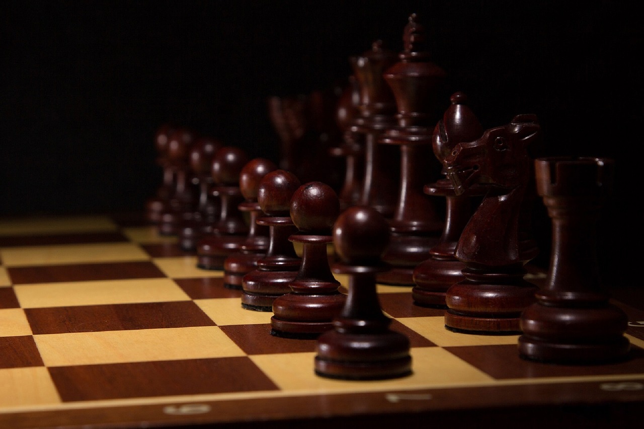 Image - chess black figures checkerboard